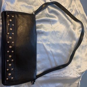 Women’s Leather shoulder/clutch bag